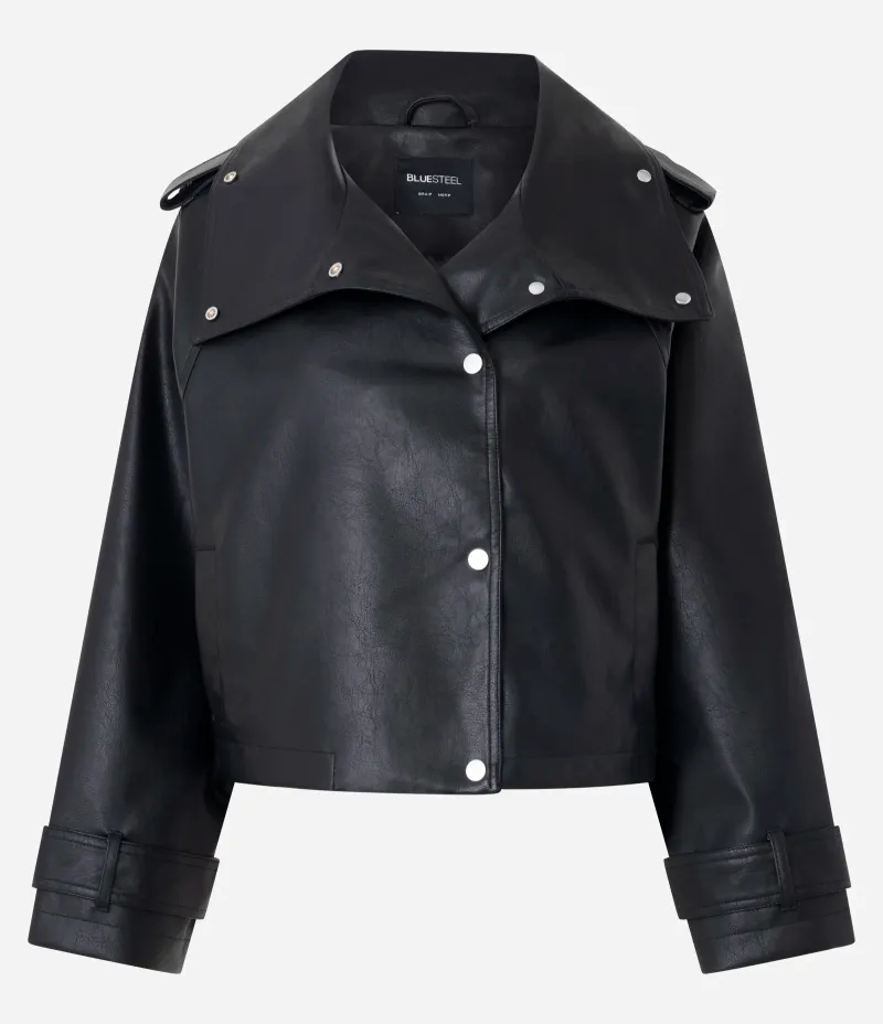 Jaqueta Oversized em PU com Martingale no Ombro Preto