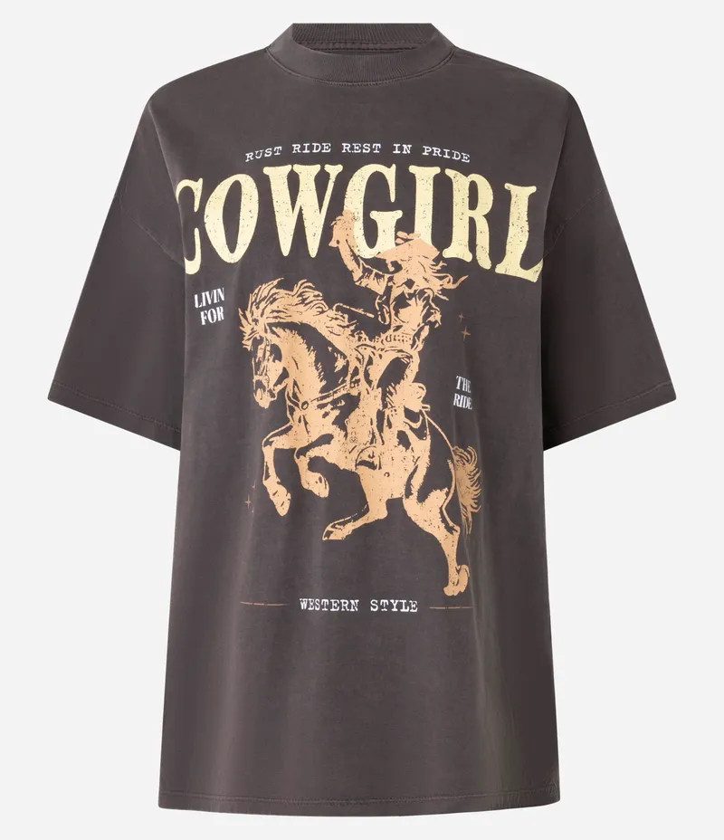 Camiseta T-shirt em Algodão Estonado e Estampa CowGirl Marrom