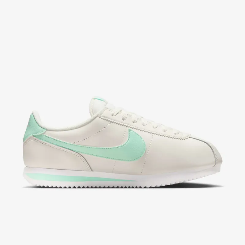 Tênis Nike Cortez Feminino
