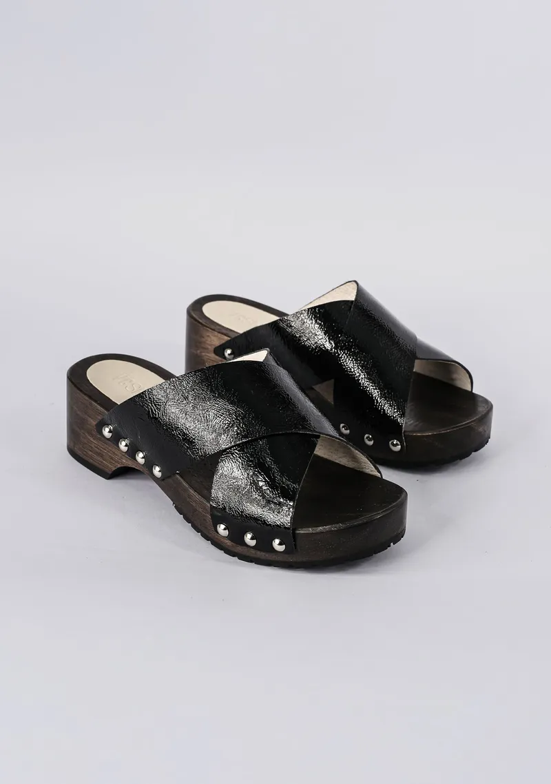 Tamanco Clog Mikaela Shiny Black