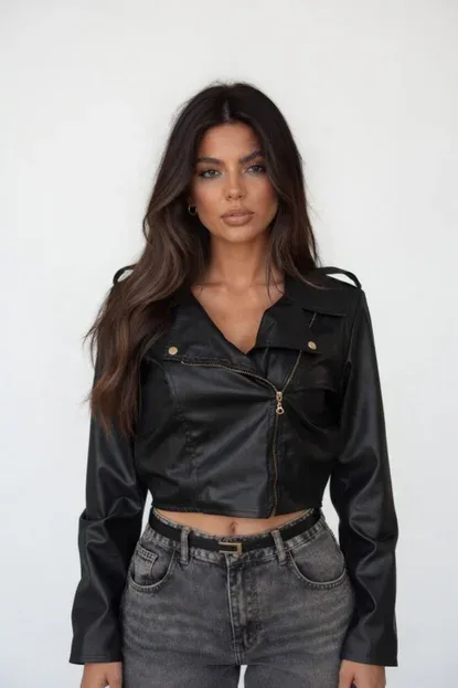 Jaqueta Cropped D Bell Outlet Fashion Couro Preta