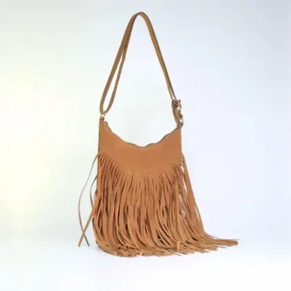 Bolsa de Camurça com Franja Estilo Boho - BAUARTE