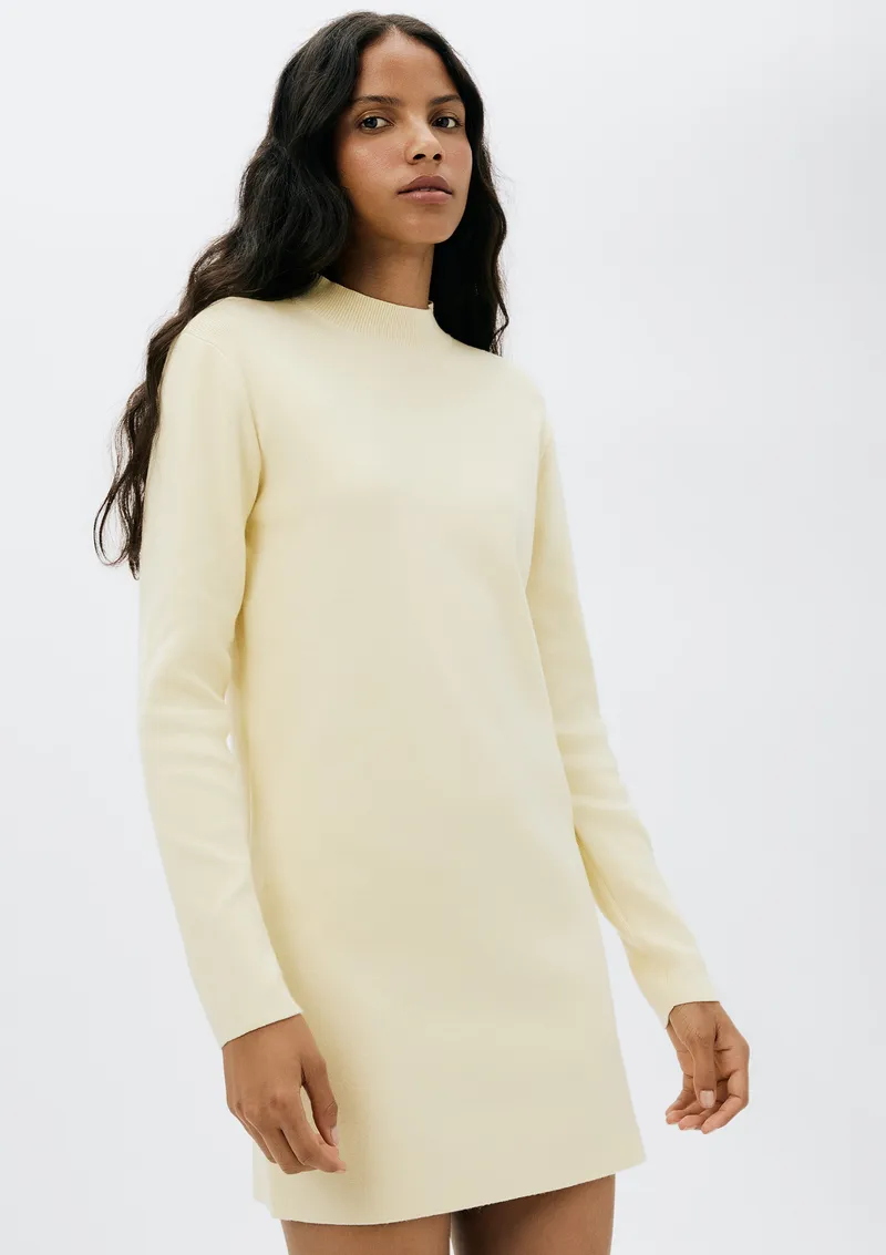 Vestido Curto Manga Longa Em Tricô - Creme