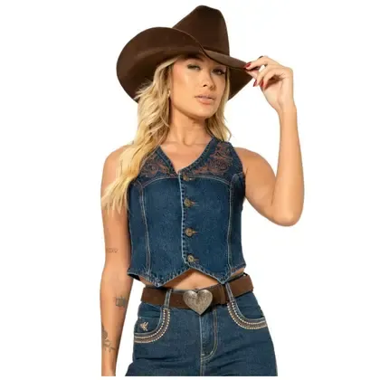 Colete Jeans Bordado Lainey Feminino Country City Ref: 40938 Tamanho:PCor:Jeans